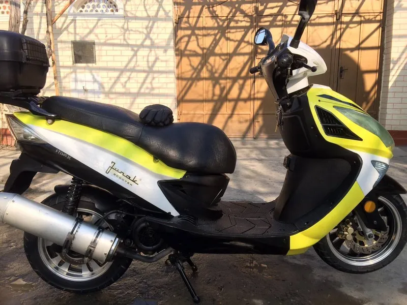 Скутер 150 куб DUCADI 6