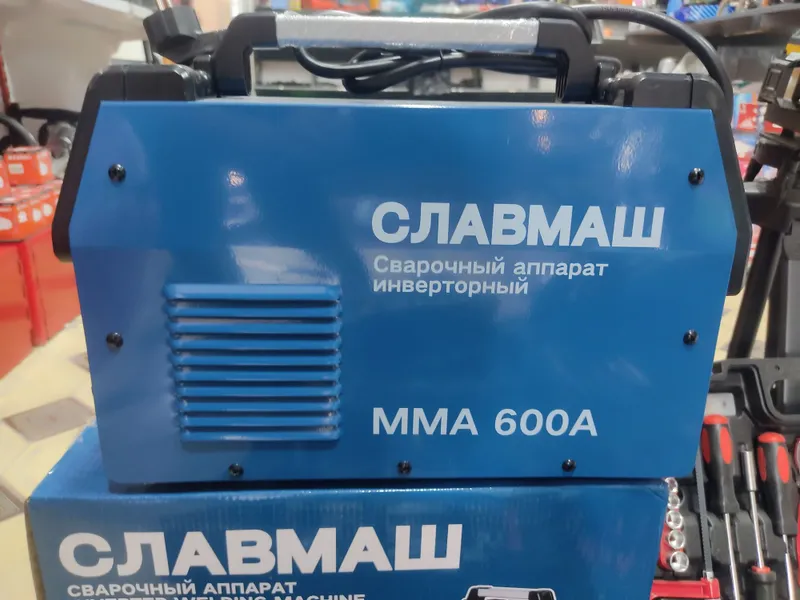 Svarka aparat 600ampirli yangi 900.000 min 3