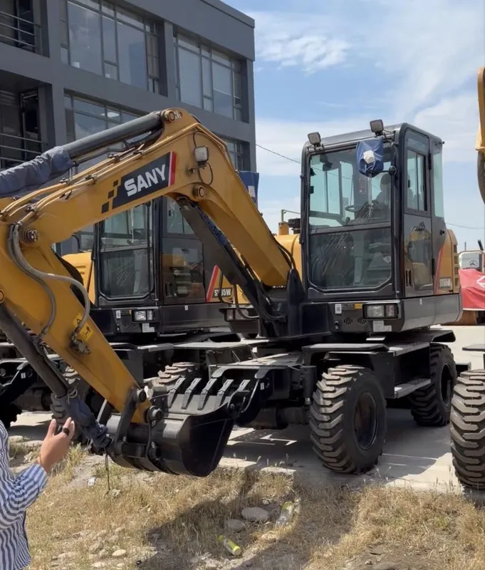 SANY SY65W Экскаватор калесный 2