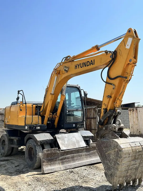 Ekskavator 1400 w 7A