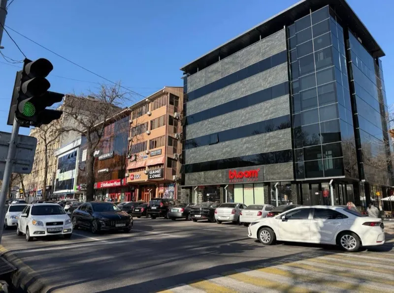 Продаётся Здания в Ц1 в центре Ташкент 2