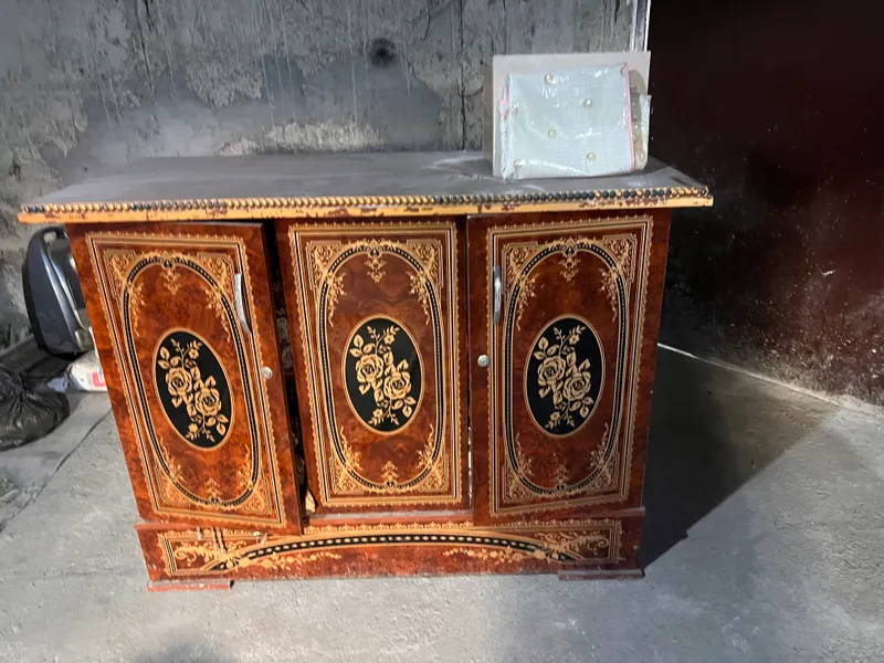 Javon sandiq kop ishlatilmagan  Narxi 400.000