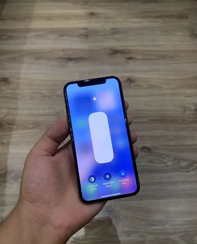 iPhone XS 64 ГБ, золотой 4