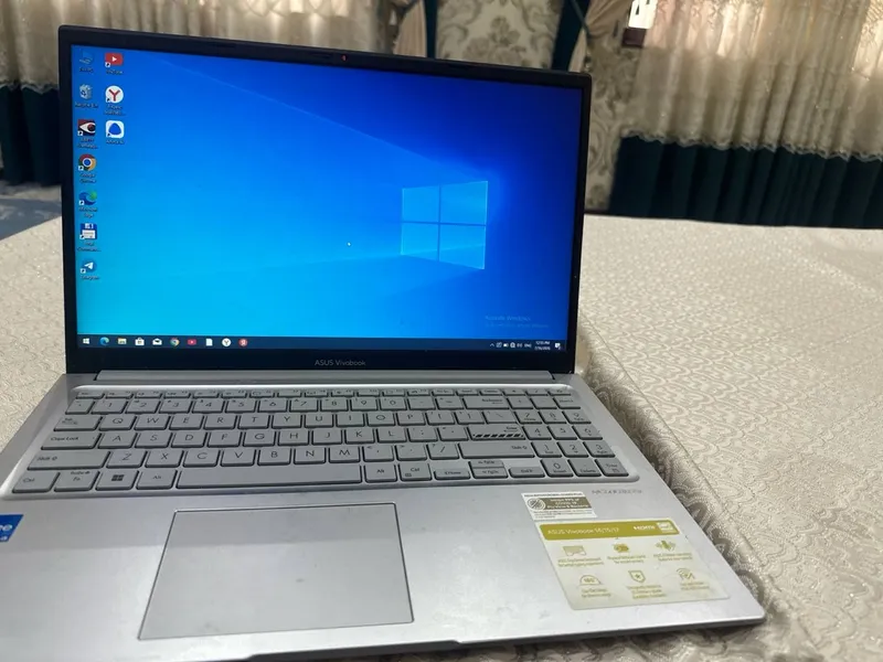 Noutbuku vivo 1