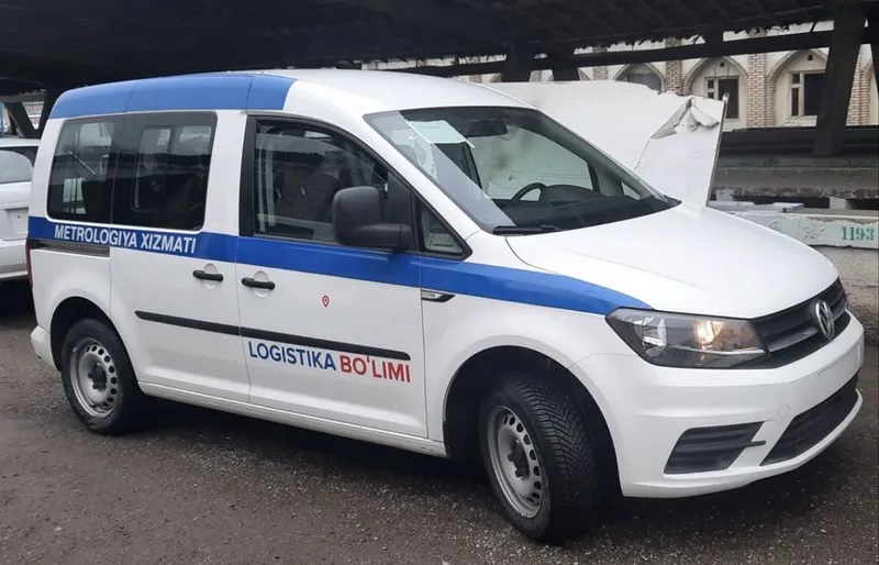 Реклама на Авто Avtomabillarga reklam xizmatlari 24/7 — фото 4