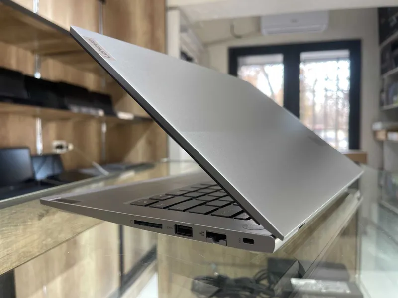 Lenovo ThinkBook 14 intel Core i5-1135G7 озу8гб 256ssd 5 Lenovo ThinkBook 14 intel Core i5-1135G7 озу8гб 256ssd 5
