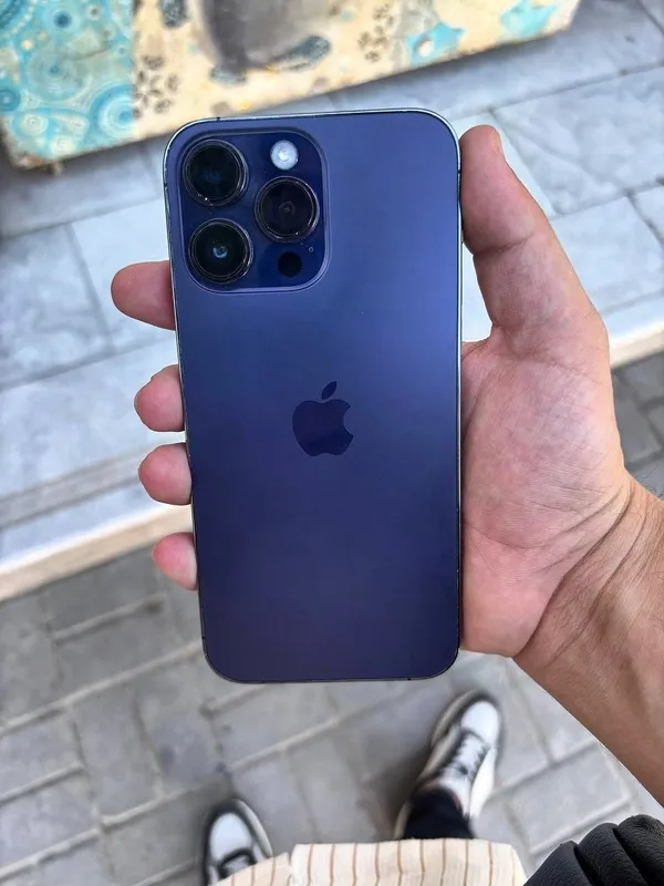 Apple iPhone 14 Pro Max 1