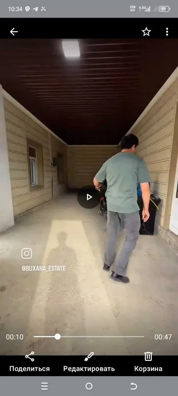 Гала осиеда 3 сотихли ховли сотилади метан заправка оркасида. 9 Гала осиеда 3 сотихли ховли сотилади метан заправка оркасида. 9