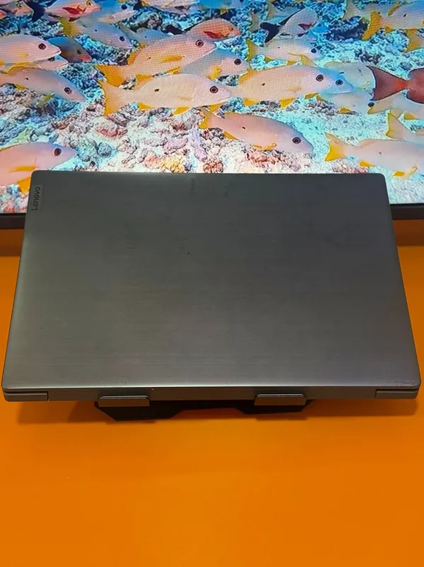 Ноутбук Lenovo 3 Ноутбук Lenovo 3