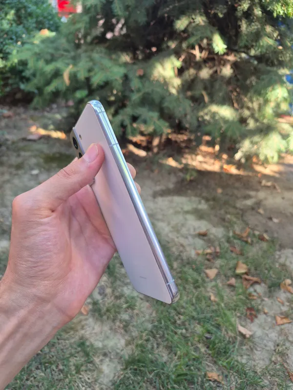 Samsung s22 Plus 5G 6 Samsung s22 Plus 5G 6