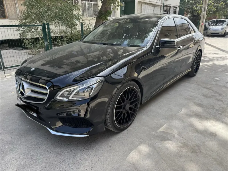 Mersades benz 212 3.5
