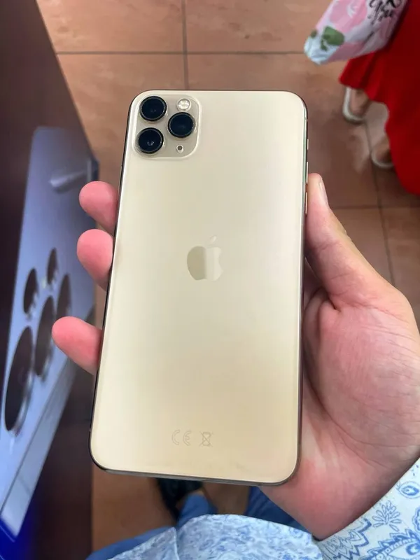 iPhone 11 Pro Max 256 ГБ, идеальное состояние 1 iPhone 11 Pro Max 256 ГБ, идеальное состояние 1
