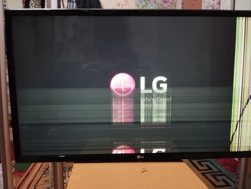 Телевизор LG-32, оригинал, на запчаст