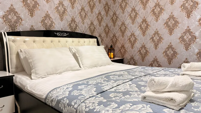 ПОСУТОЧНО у Регистана | 3 спальни, 10 гостей, WiFi — фото 2