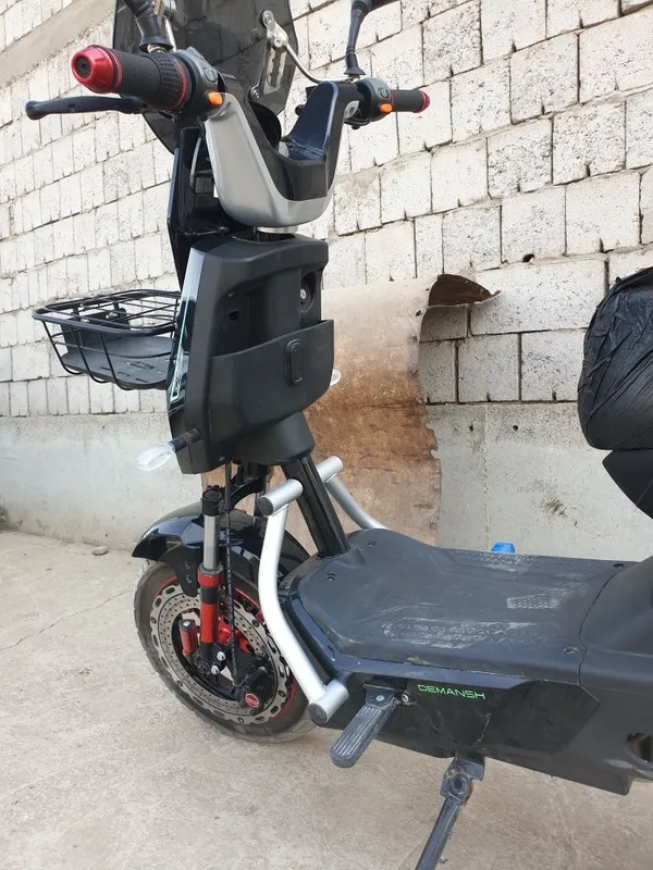 Skutir sotiladi 1oy kafolati bilan 5 Skutir sotiladi 1oy kafolati bilan 5