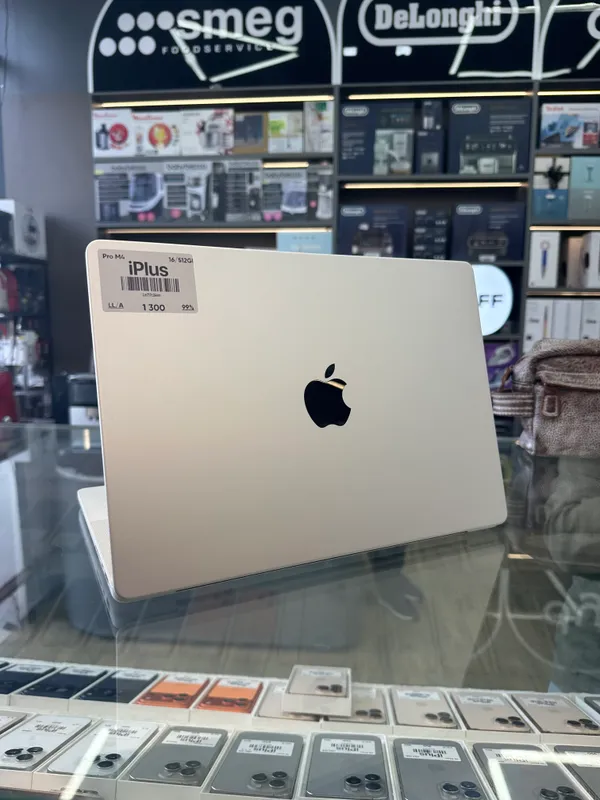 MacBook ProM4