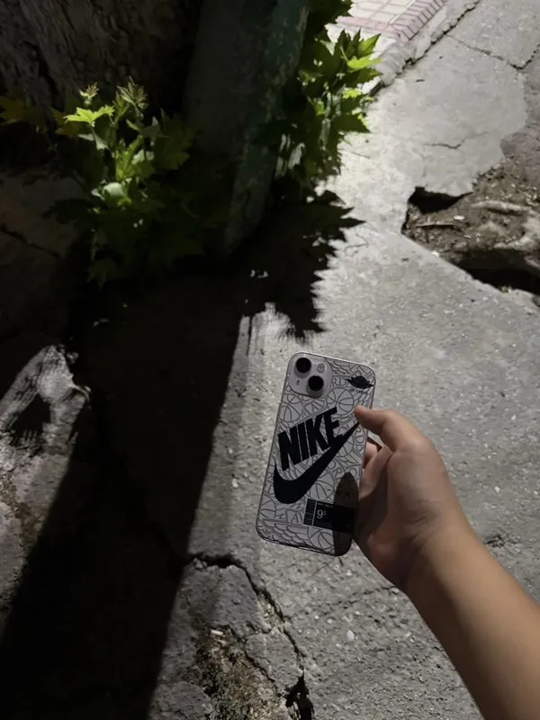 Iphon 13 garantiya 3