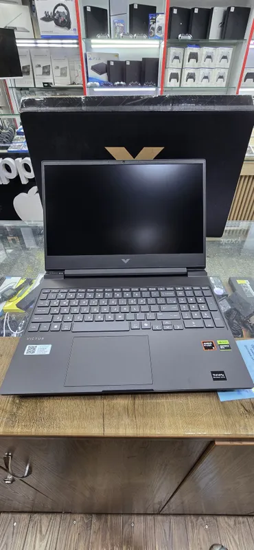 Victus by HP Gaming Laptop 15-fb3001AX — фото 1