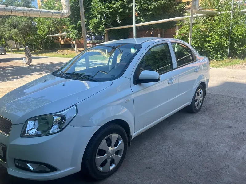 Нексия 3 автомат 2019 йил
