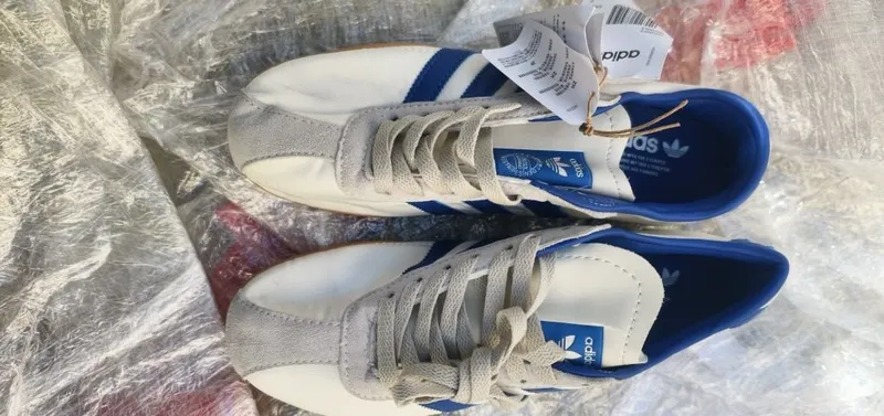 Кроссовки ADIDAS TOKYO 1 Кроссовки ADIDAS TOKYO 1