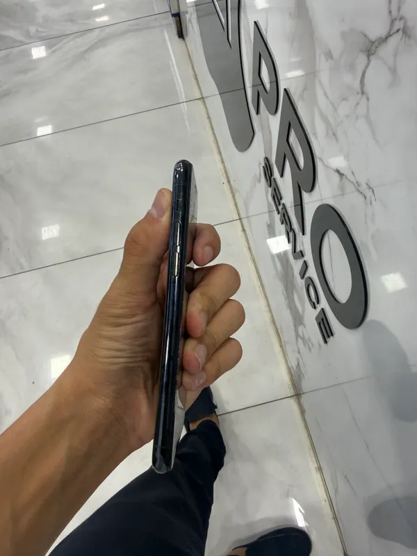 Iphone 11 pro 4