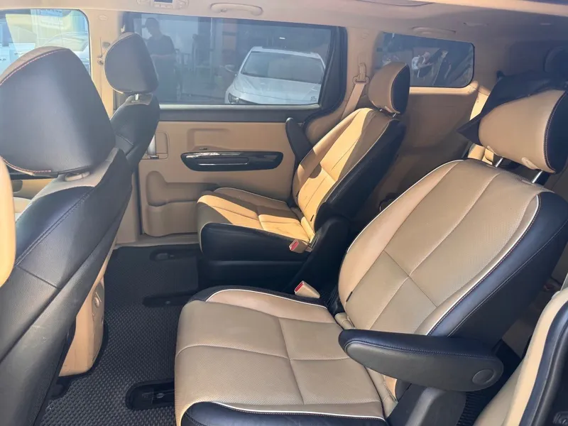 2020 Kia Carnival 3 2020 Kia Carnival 3