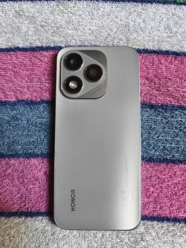 Honor 400 lite 8/256 2 Honor 400 lite 8/256 2
