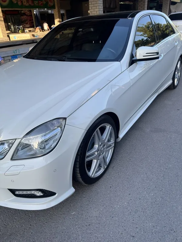 Мерседес 212 Е350 AMG — фото 1