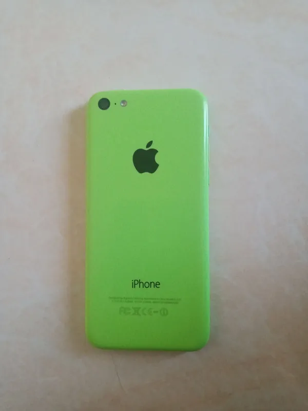 iPhone 5c срочно продаётся 1 iPhone 5c срочно продаётся 1