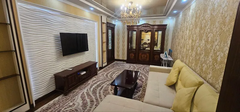 3-комнатная квартира, 102 м², 3/4 этаж (вторичка) 5