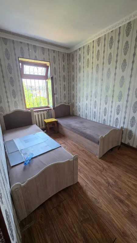 Срочно продаётся Метро Новза 3/4/4. 77 сер.