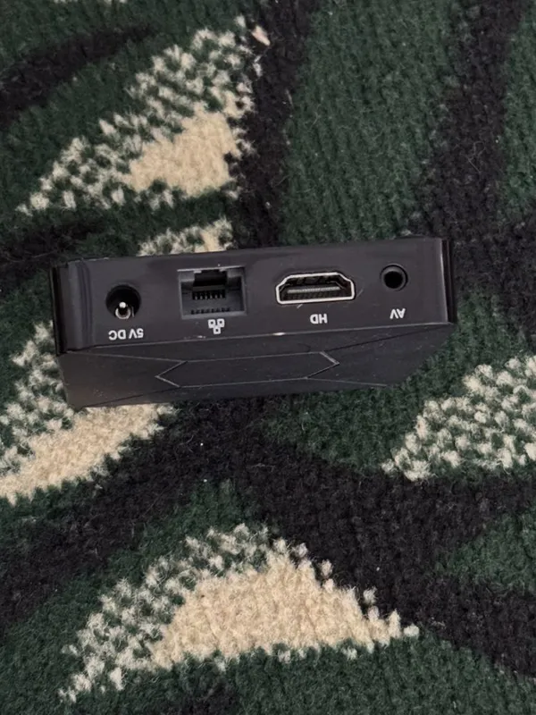 TV stick 4K smart qilib beradi prostoy televizorlarni — фото 3