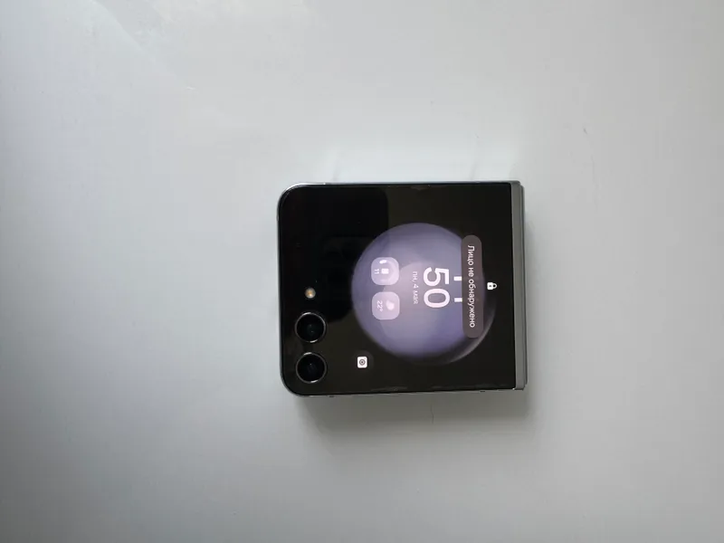 Samsung z flip 5 — фото 1
