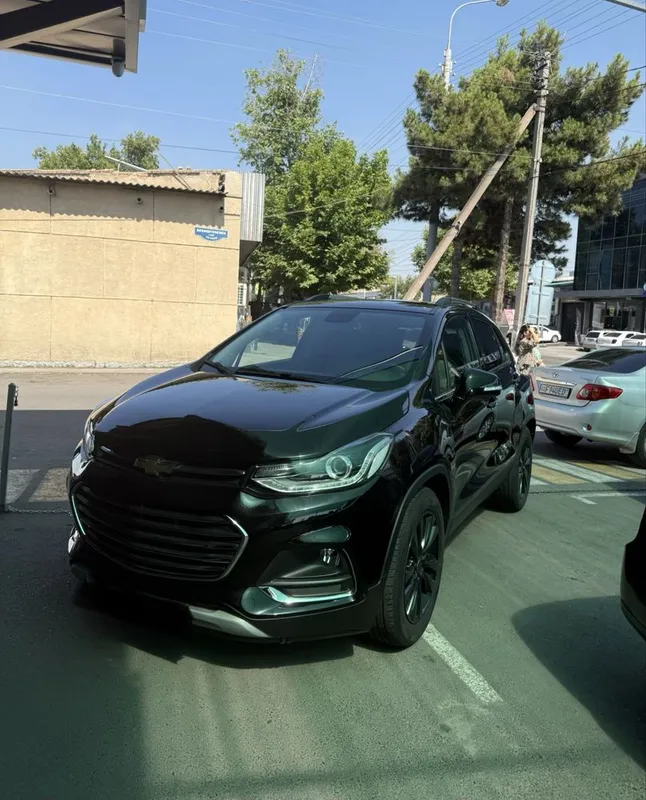 Tracker Primier 2019 1