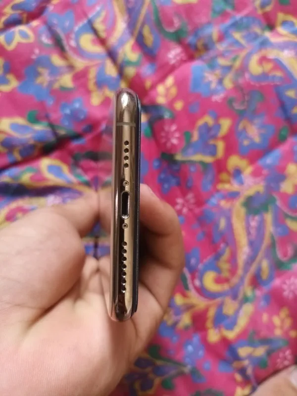 ihone xs max 6