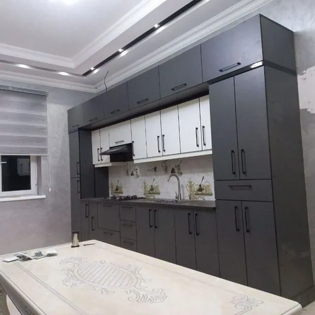 Кухинний гарнитур на заказ с цеха