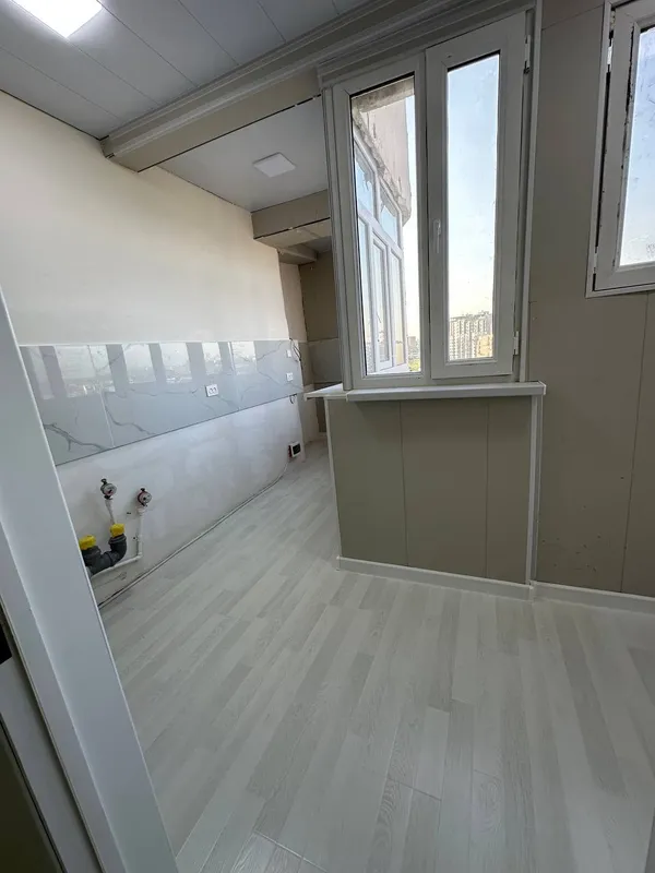 Продаётся 4-комнатная квартира 80 м² с новым евроремонтом — фото 7
