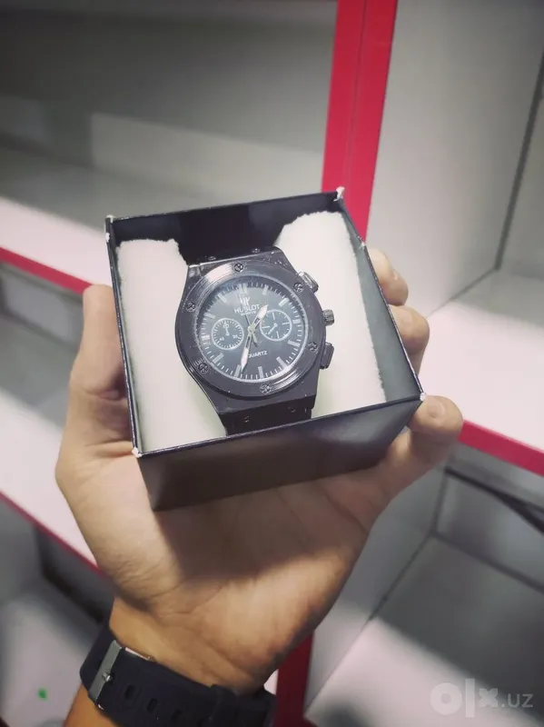 Часы HUBLOT Geneve 2 Часы HUBLOT Geneve 2