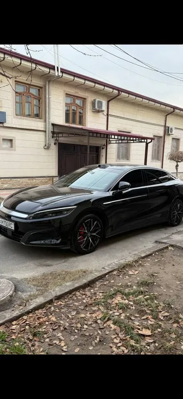 BYD HAN L sotiladi 1 BYD HAN L sotiladi 1