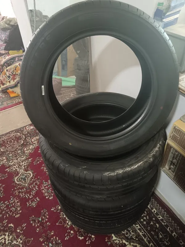 Автошины 215/55/17