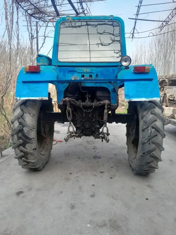 MTZ80X sotiladi. 4 MTZ80X sotiladi. 4