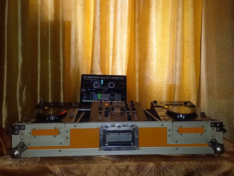 Dj комплект Pioneer CDJ-400 . проигрывателей — фото 2