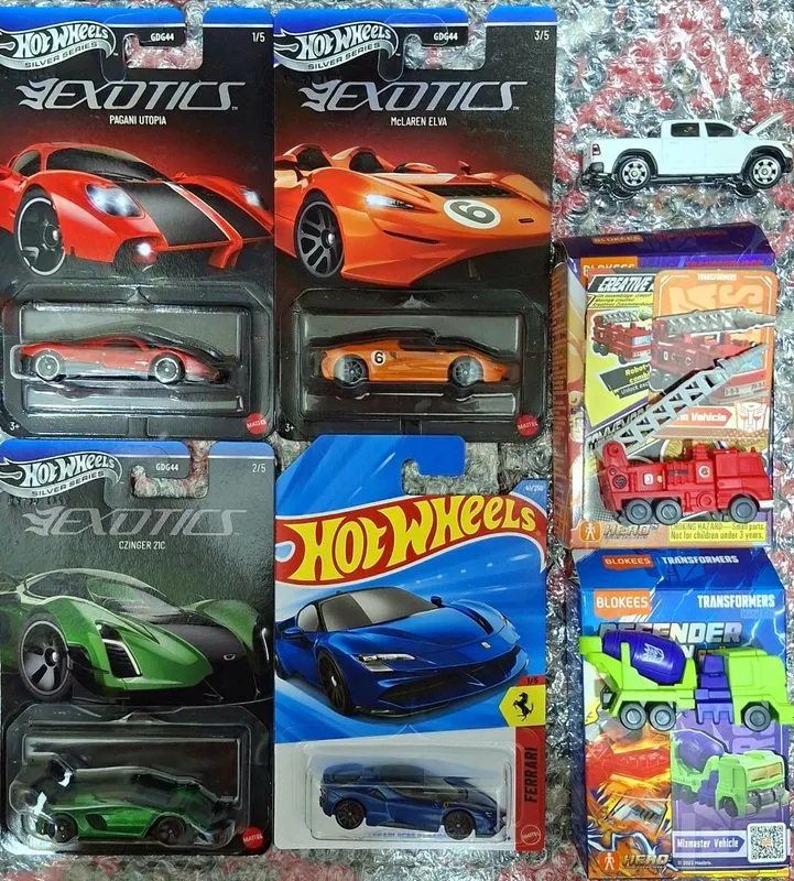 Продам Hot Wheels сильвер, мэйнлайн и Blokees Transformers 1 Продам Hot Wheels сильвер, мэйнлайн и Blokees Transformers 1