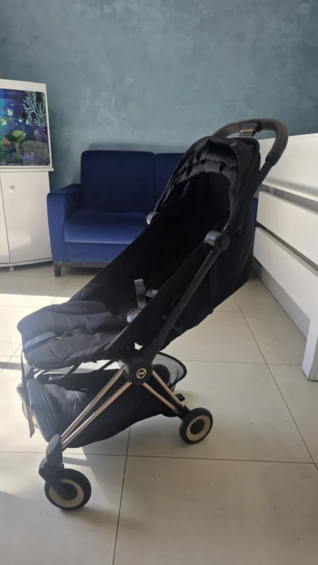 Cybex Coya Platinum с коричневой кожей , чёрный с золотом цвет б.у. 7