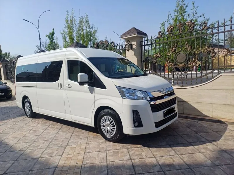 Тойота Хайс Toyota Hiace mikroavtobus — фото 5