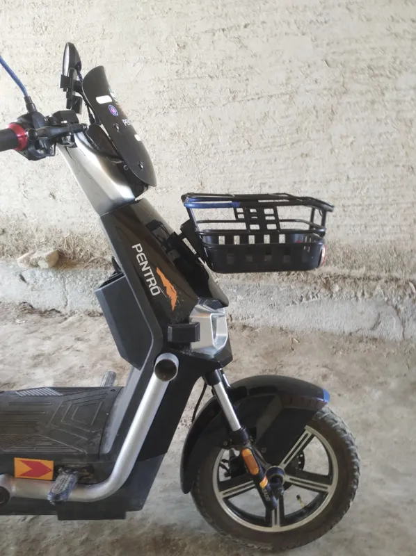 Скутер продаётся, цена 3 с половиной миллиона 4 Скутер продаётся, цена 3 с половиной миллиона 4