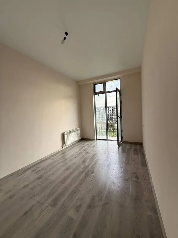 Келес Йули вдоль дороги 3/6/9 с ремонтом 2 сан узла 78 м² с балконом 6