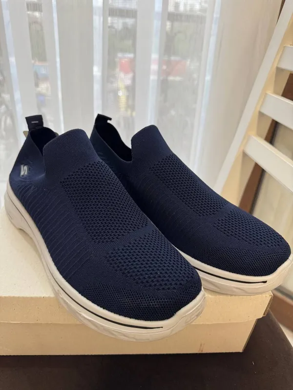 Продажа летней обуви Skechers 47 размер Великан 1 Продажа летней обуви Skechers 47 размер Великан 1