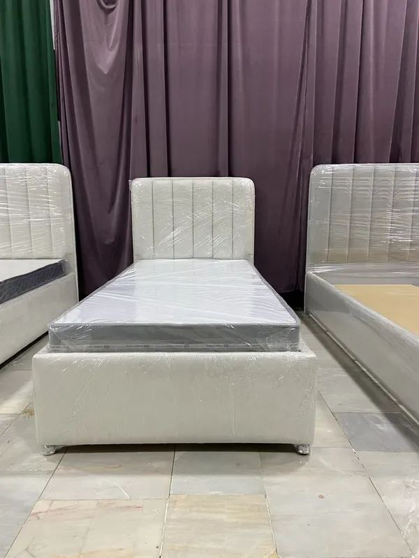 Yumshoq Krovat 2 kishilik bezmatras 4 Yumshoq Krovat 2 kishilik bezmatras 4