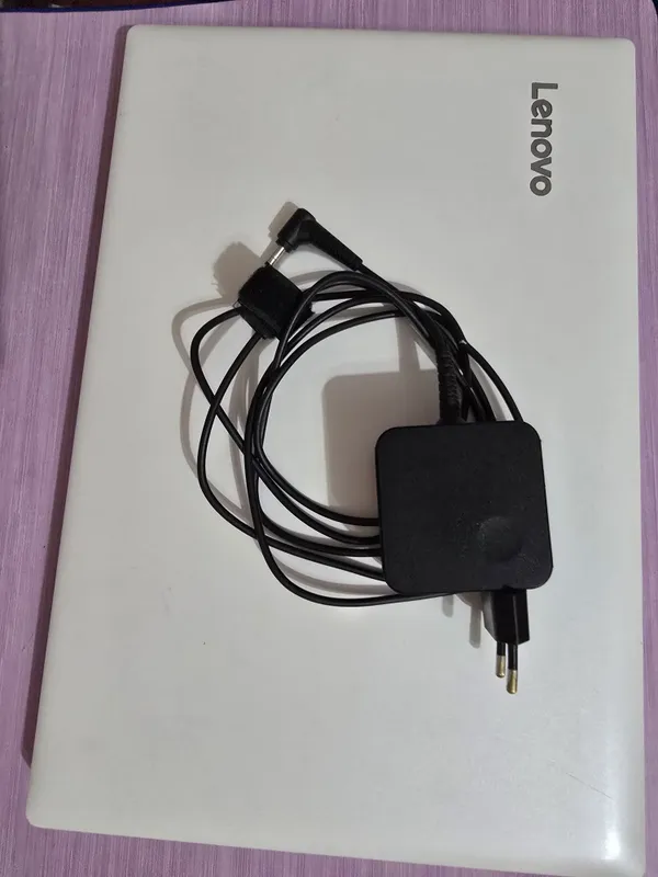 Lenovo IdeaPad 330-15IGM 7 Lenovo IdeaPad 330-15IGM 7